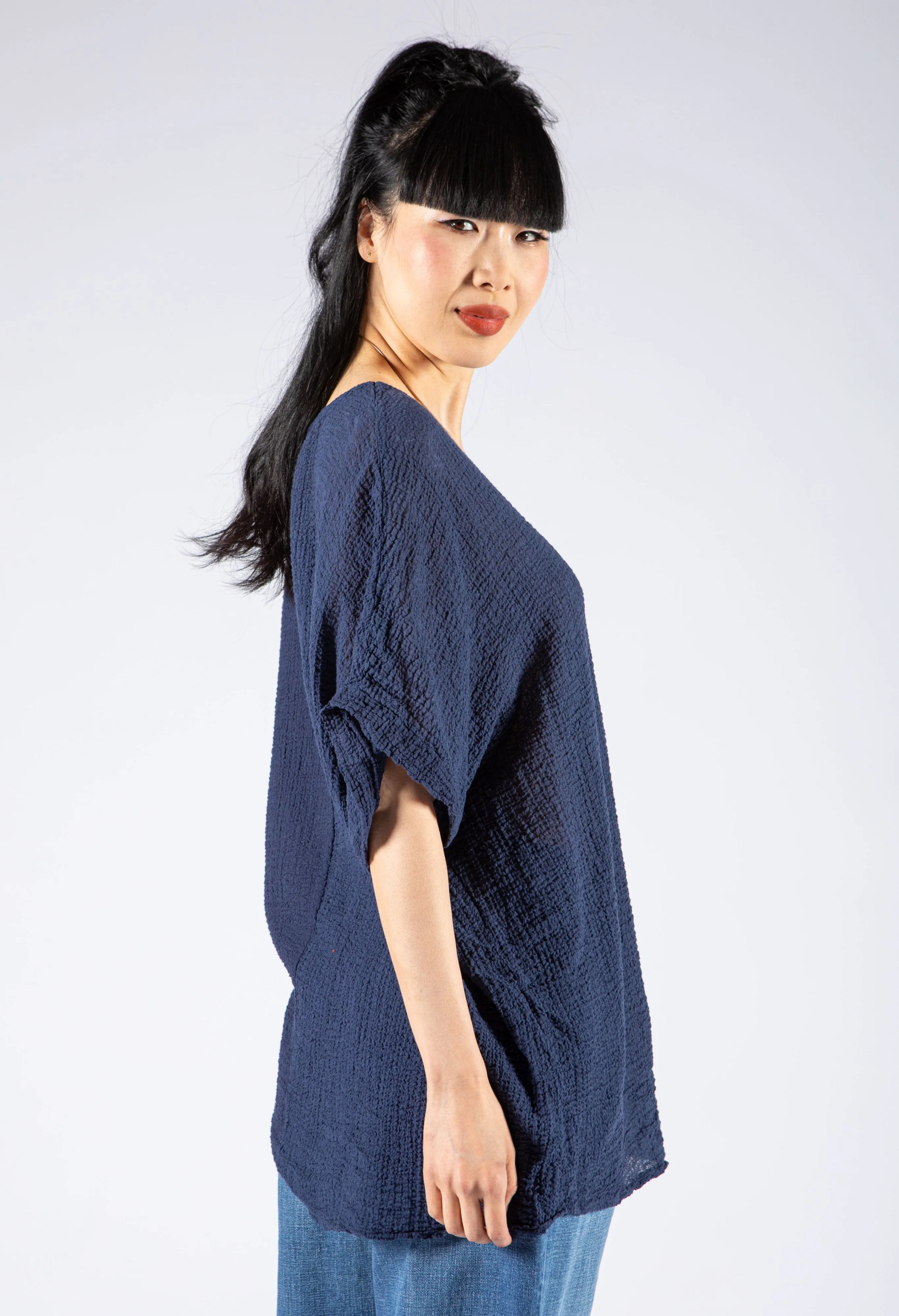 Crinkle Longline Top with Jewellery
