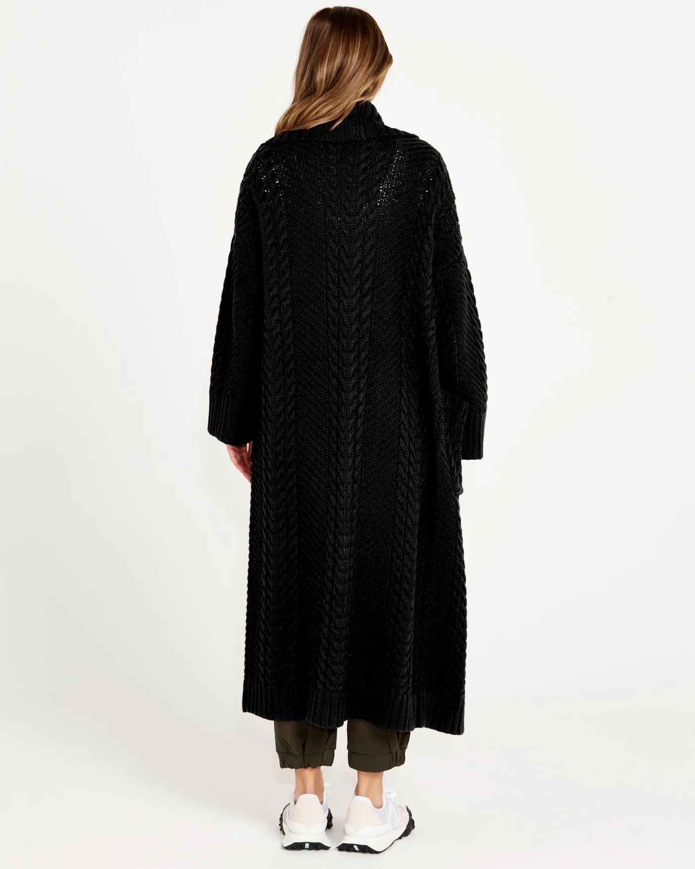 Jacinta Oversized Cable Knit Cardi - Black