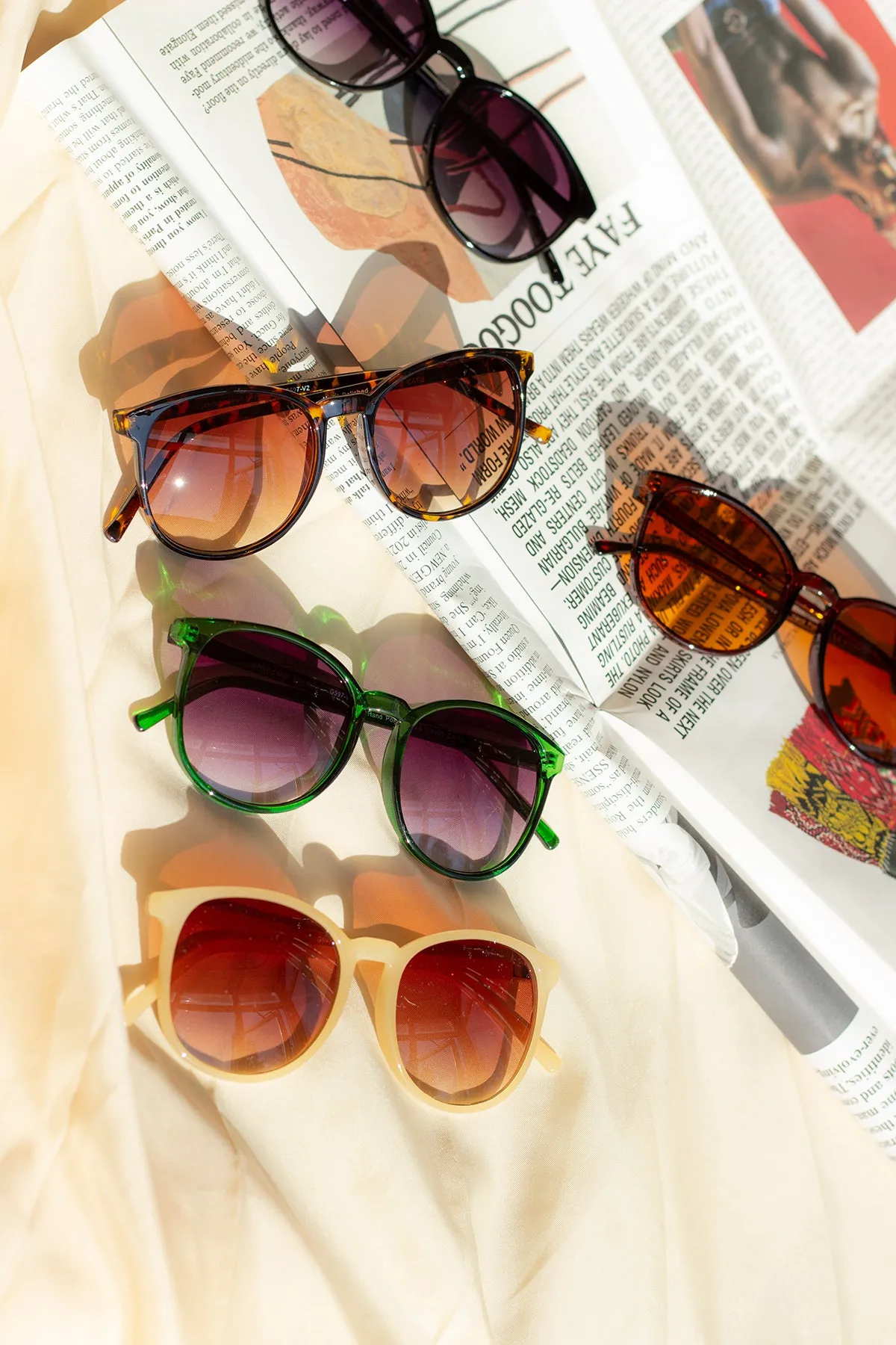 Rounded Full Classic Sunglasses