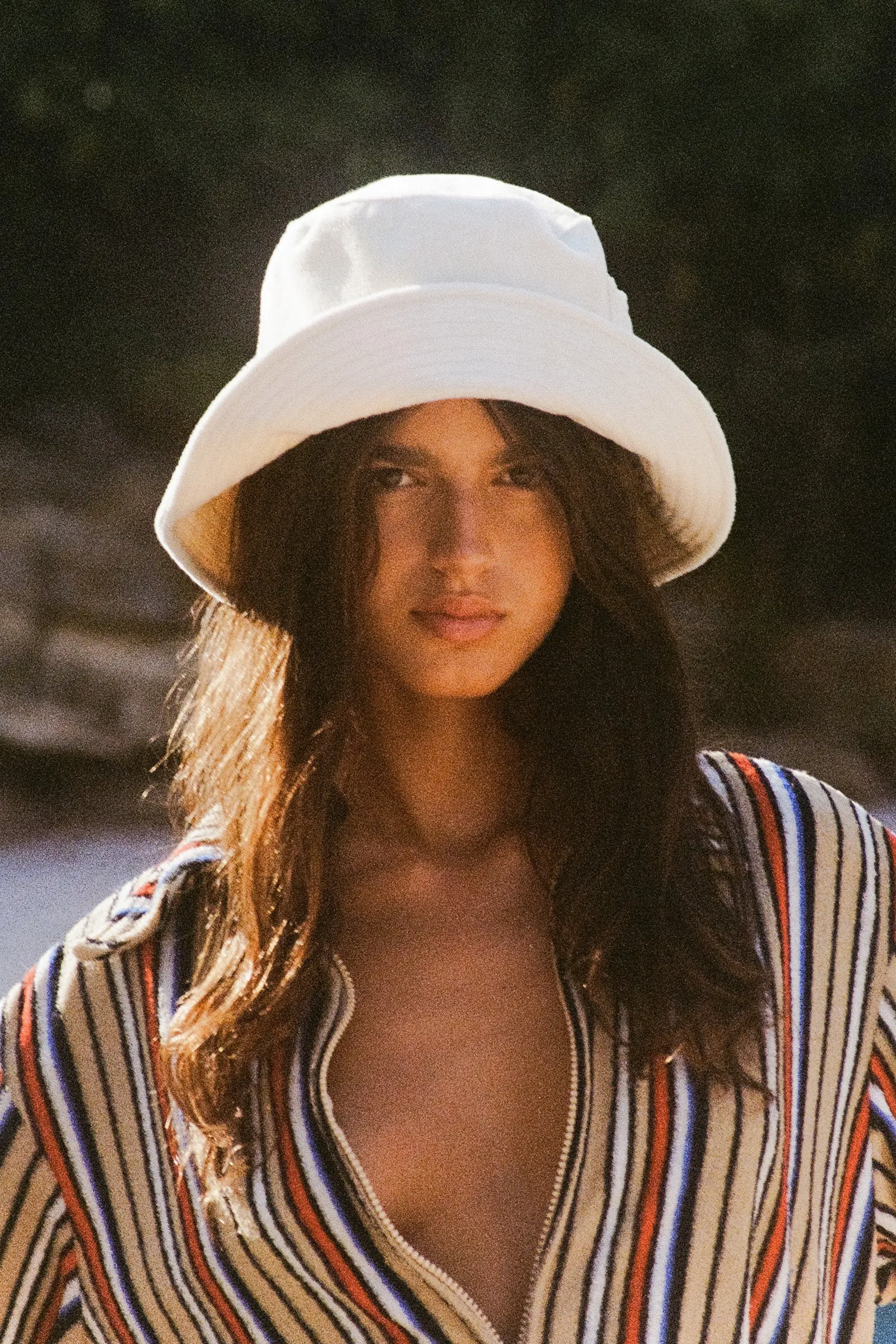 Wave Bucket Hat in Beige